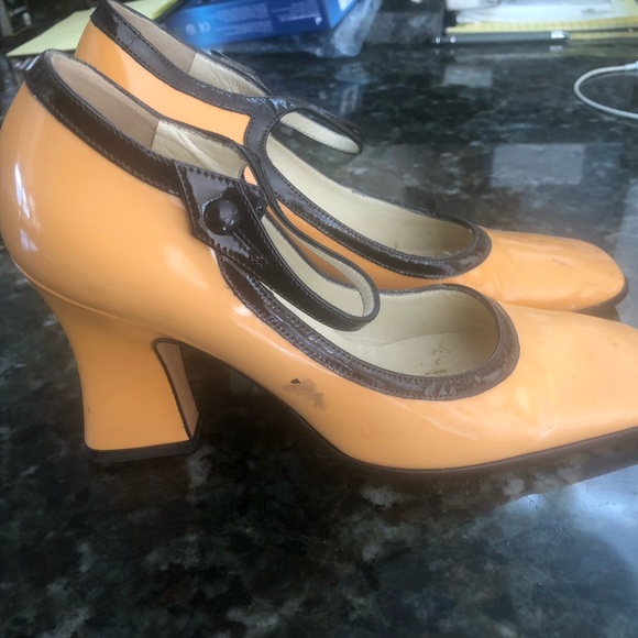 Prada patent Mary Janes - Picture 2 of 6